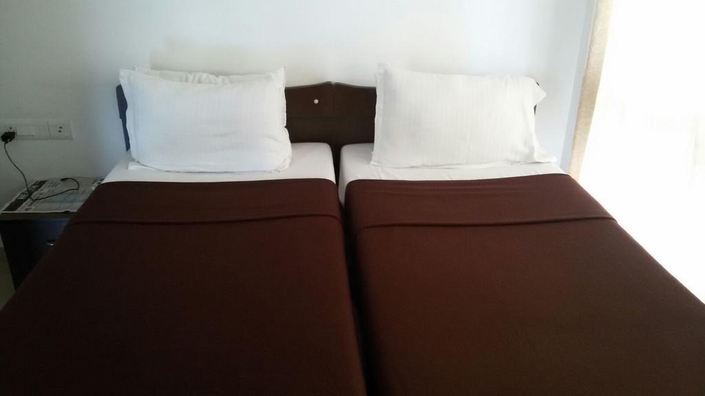Ashiana Apartment Mumbai Ruang foto